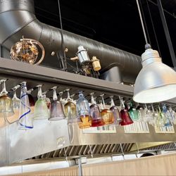 Biryani & Curry King - Cool goblets as interior decor
