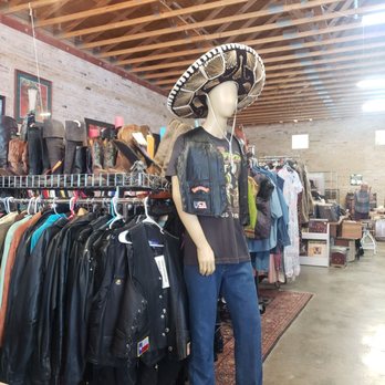 Harpers Store - Antiques Near Me - Martindale, Texas Harpers Store - Antiques Near Me - Martindale, Texas