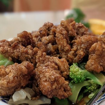 Rock A Bangkok - 3 karat chicken (so crunchy and delicious) - Thai Near Me - Miami, Florida Rock A Bangkok - 3 karat chicken (so crunchy and delicious) - Thai Near Me - Miami, Florida