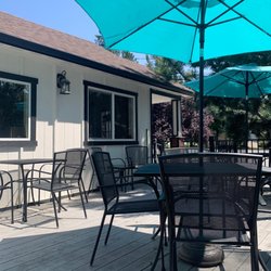 The Coffee Cottage - Outdoor patio area