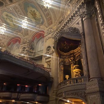 Chicago Theatre - Iconic Chicago Theatre - Performing Arts Near Me - Chicago, Illinois Chicago Theatre - Iconic Chicago Theatre - Performing Arts Near Me - Chicago, Illinois