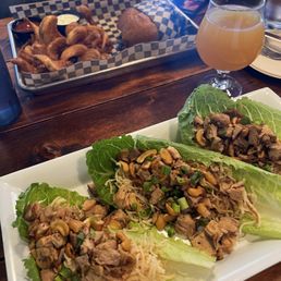 Simple cheeseburger and fries. Chicken lettuce wraps. Passion fruit sour. Simple cheeseburger and fries. Chicken lettuce wraps. Passion fruit sour.