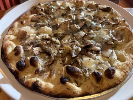 Mi Famiglia Wood Oven Pizzeria by null