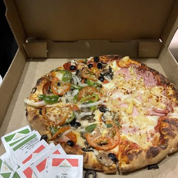 Silly Al's Pizza - Half Hawaiian & Al's Special (medium) - Pizza Near Me - Quartzsite, Arizona Silly Al's Pizza - Half Hawaiian & Al's Special (medium) - Pizza Near Me - Quartzsite, Arizona