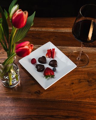 Vineside Wine Bar by null