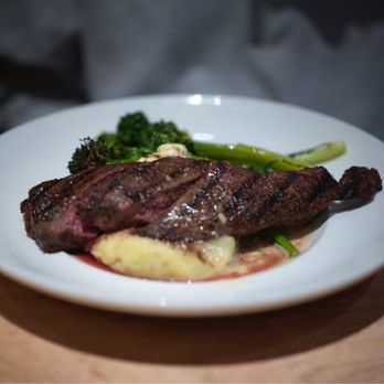 Seasons 52 - Lamb - New American Near Me - Indianapolis, Indiana Seasons 52 - Lamb - New American Near Me - Indianapolis, Indiana