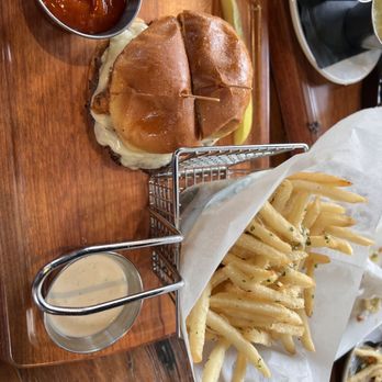 Finney's Crafthouse - Orange - Truffle Burger and Truffle fries - New American Near Me - Orange, California Finney's Crafthouse - Orange - Truffle Burger and Truffle fries - New American Near Me - Orange, California