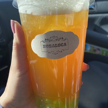 Bobaloca Bubble Tea and Coffee House - 3. Iced Passion Fruit Tea with Kiwi Boba - Coffee & Tea Near Me - West New York, New Jersey