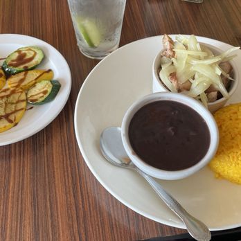 Cuban Foodies - Pulled pork, black beans and yellow rice, and vegetable plate. - Cuban Near Me - Tampa, Florida