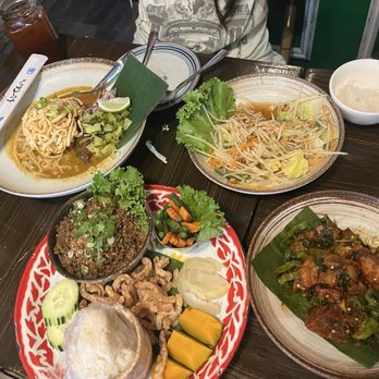 Lan Larb Chiang Mai - Khao Soi Chiangmai, Som Tum, Larb Kua Chiangmai, Kra Pao Moo Grab - Thai Near Me - New York, New York Lan Larb Chiang Mai - Khao Soi Chiangmai, Som Tum, Larb Kua Chiangmai, Kra Pao Moo Grab - Thai Near Me - New York, New York