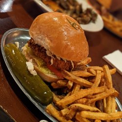 Hop'n Moose - I loved my Breaded chicken sandwich but my partner wasn't a fan of his burger.