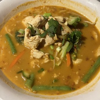 Big Thai Restaurant - Chicken noodle soup - Thai Near Me - Lake Jackson, Texas
