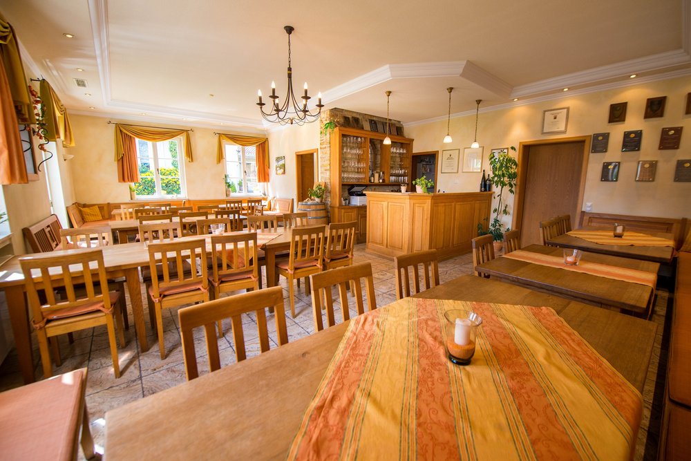 Weingut Gres - Weinstube Gres - interior - Wineries Near Me - Appenheim, RP Weingut Gres - Weinstube Gres - interior - Wineries Near Me - Appenheim, RP