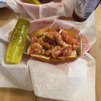 Luke's Lobster Back Bay - Lobster roll - Seafood Near Me - Boston, Massachusetts Luke's Lobster Back Bay - Lobster roll - Seafood Near Me - Boston, Massachusetts