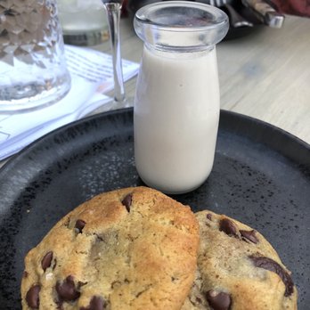 Small Barn - New American Near Me - Temecula, California