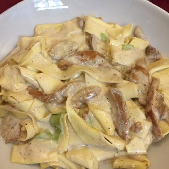 Da Oscar - Delicious! Tagliatelle with porcini mushrooms! Very filling so be careful not to snack on too much bread! - Barbeque Near Me - Milan, Michigan Da Oscar - Delicious! Tagliatelle with porcini mushrooms! Very filling so be careful not to snack on too much bread! - Barbeque Near Me - Milan, Michigan