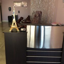 Amina's Nail Lounge