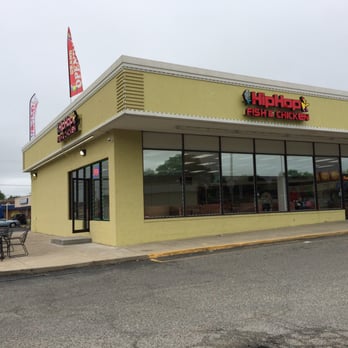 HipHop Fish & Chicken - There are 3-5 outdoor tables & umbrellas. Indoor seating is adequate also. Plenty of easy parking in lot. - Chicken Wings Near Me - Waldorf, Maryland