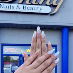 Shiny Nails & Beauty - Shiny Nails & Beauty - Nail salon in Kanata ON K2M 1H4