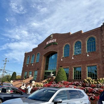 Mike's American - Exterior - American Near Me - Springfield, Virginia