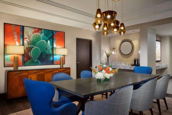 Hilton Austin by null