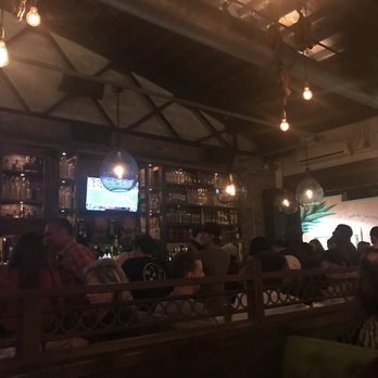 El Camino - Bar scene - Cocktail Bars Near Me - Delray Beach, Florida