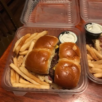 Chili's - Big mouth burger bites - American Near Me - Deptford, New Jersey
