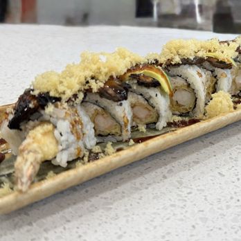 Akinori Sushi - Dragon Roll - Japanese Near Me - Pasadena, California