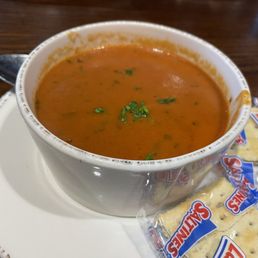 Tomato basil soup
