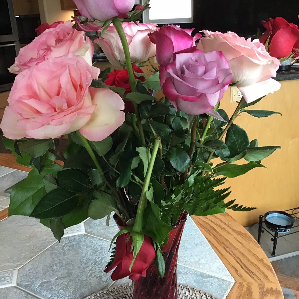 Everything's Blooming - Florists Near Me Everything's Blooming - Florists Near Me