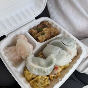 Happy Days - Dimsum - Seafood Near Me - Honolulu, Hawaii Happy Days - Dimsum - Seafood Near Me - Honolulu, Hawaii