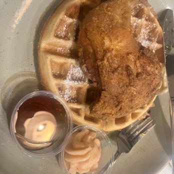 Melba's Restaurant - Signature Southern Fried Chicken & Eggnog Waffles - Southern Near Me - New York, New York