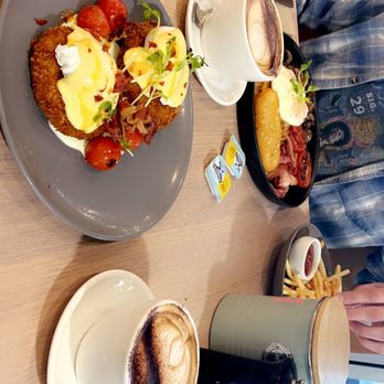 Ricardo's Cafe - Breakfast and coffee - Restaurants Near Me - Macquarie, ACT