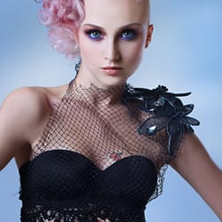 Erin Bradley Makeup Artist & Stylist - Creativity and perfection is my specialty. Any style, any theme.