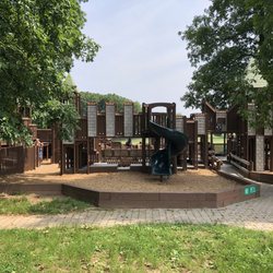 Kids Kingdom