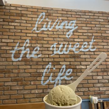 Scoops Ocean Beach - Pistachio single scoop ice cream - Ice Cream & Frozen Yogurt Near Me - San Diego, California Scoops Ocean Beach - Pistachio single scoop ice cream - Ice Cream & Frozen Yogurt Near Me - San Diego, California