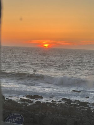 Atlantis Oceanfront Inn Hotel & Breakfast Café In Gloucester, MA by null