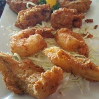Tin Fish - Alaskan Whitefish, Shrimp, Fried Oysters and Crab Cakes. - New American Near Me - Sunrise, Florida Tin Fish - Alaskan Whitefish, Shrimp, Fried Oysters and Crab Cakes. - New American Near Me - Sunrise, Florida