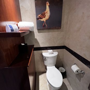 Hampton Inn - Clean bathroom - Hotels Near Me - San José del Cabo, BCS