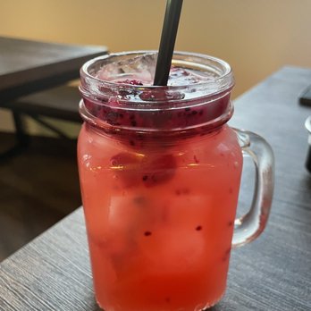 Qsina 8 - Mango Dragonfruit Lemonade - Noodles Near Me - Union, New Jersey