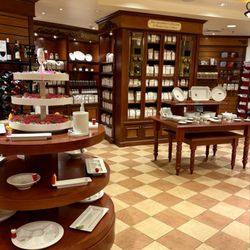 The Greenbrier Gourmet - Inside