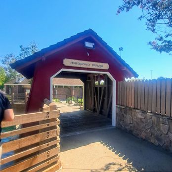 Heritage Park - Covered bridge - Parks Near Me - Cerritos, California