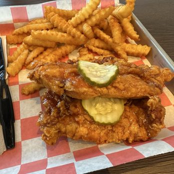 HCK Hot Chicken - My meal - Chicken Wings Near Me - Fort Worth, Texas HCK Hot Chicken - My meal - Chicken Wings Near Me - Fort Worth, Texas