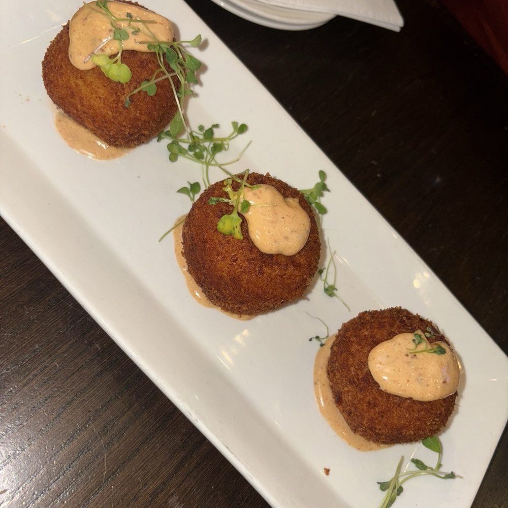 Jane Doe Lounge - Short Rib Potato Croquettes - Cocktail Bars Near Me - New York, New York Jane Doe Lounge - Short Rib Potato Croquettes - Cocktail Bars Near Me - New York, New York