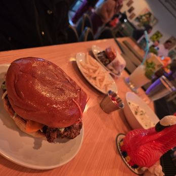 Beachwood Brewing & Distilling - Chicken sandwich & mushroom burger - Distilleries Near Me - Long Beach, California