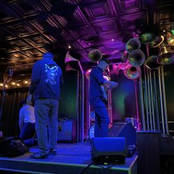 Fat Cat LV - Blues band setting up