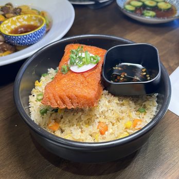 OMELI Kitchen - Salmon Fried Rice - Vietnamese Near Me - Fullerton, California OMELI Kitchen - Salmon Fried Rice - Vietnamese Near Me - Fullerton, California