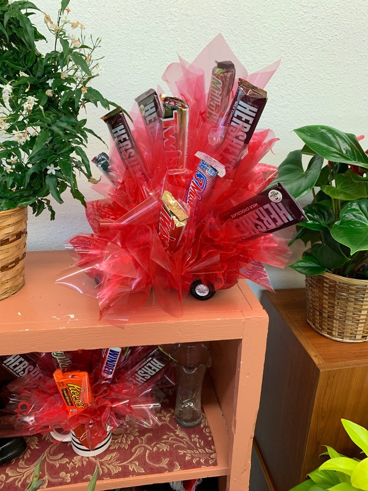 PAM’S FLOWERS Florists 219 Plz, Las Vegas, NM Phone Number