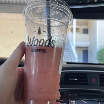 Woods Coffee - Strawberry banana smoothie - Coffee & Tea Near Me - Bellevue, Washington Woods Coffee - Strawberry banana smoothie - Coffee & Tea Near Me - Bellevue, Washington