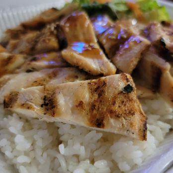 Offers of free food or service for better review ratings | North Las Vegas